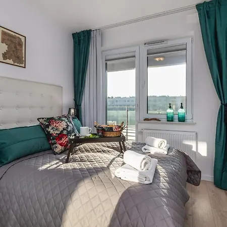 Apartment Retro Apartament Cztery Pory Roku By Renters Kolobrzeg