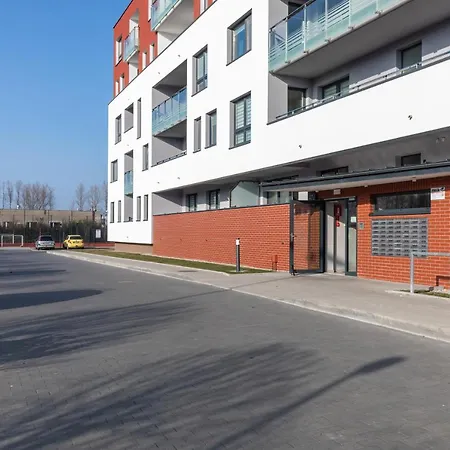 Apartment Retro Apartament Cztery Pory Roku By Renters